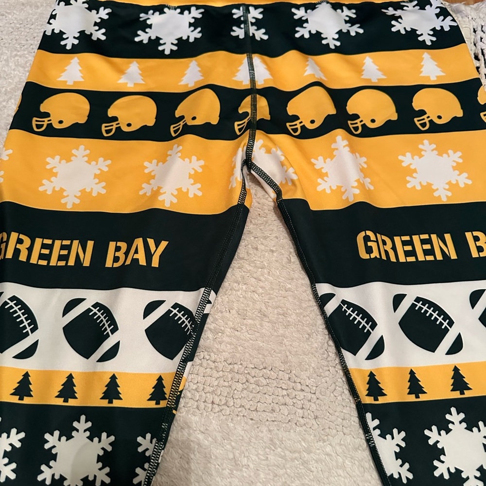 Green Bay Themed Womens Leggings (never worn)